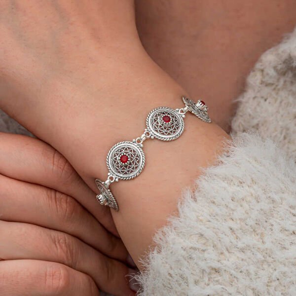 Gümüş Telkari Yakut Taşlı Kadın Bileklik