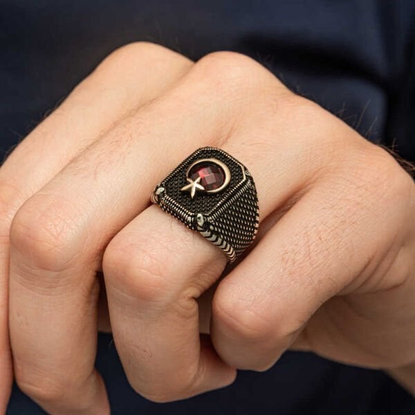 Gümüş Kırmızı Taşlı Ay Yıldız Erkek Yüzük