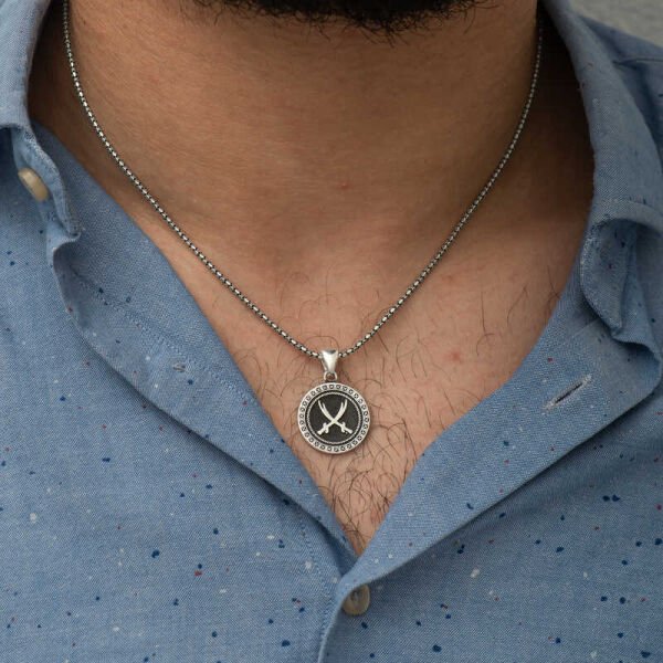 Gümüş Zülfikar Kılıcı Desenli Kolye