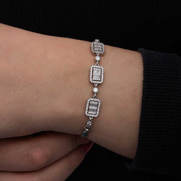 Gümüş Baget Taşlı Kadın Bileklik