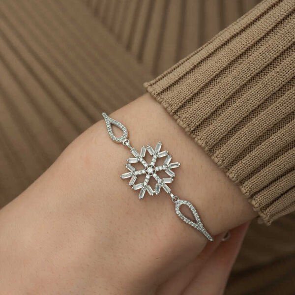 Gümüş Baget Taşlı Kar Tanesi Bileklik