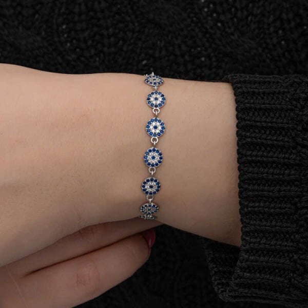 Gümüş Nazar Boncuklu Kadın Bileklik