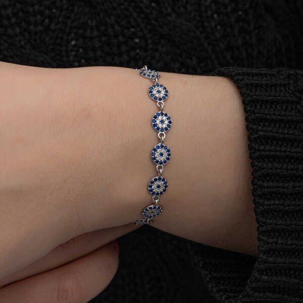 Gümüş Nazar Boncuklu Kadın Bileklik