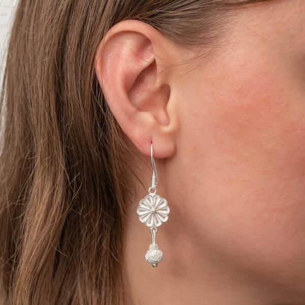 Gümüş Sallantılı Trabzon Kazaz Kadın Küpe