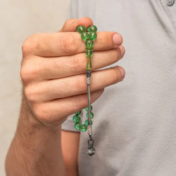 Gümüş Top Kazaz Püsküllü Yeşil Sıkma Kehribar Tesbih