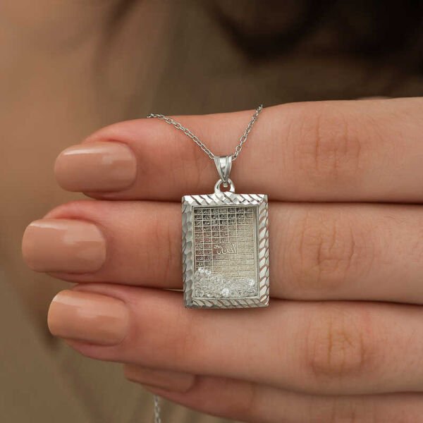 Gümüş Esma’ül Hüsna Yazılı Kolye